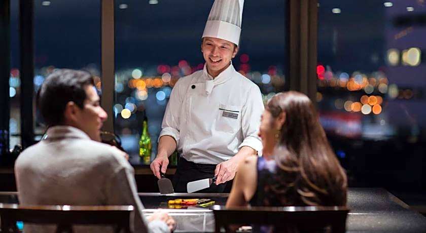 Courtyard by Marriott Shin-Osaka Station