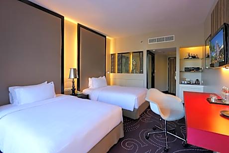 Deluxe Double or Twin Room with City View