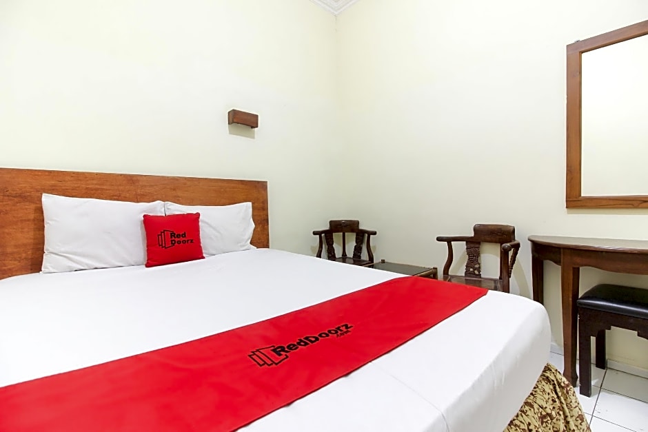 RedDoorz near Kranggan Tugu Jogja