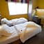 Su'ro Bed and Breakfast