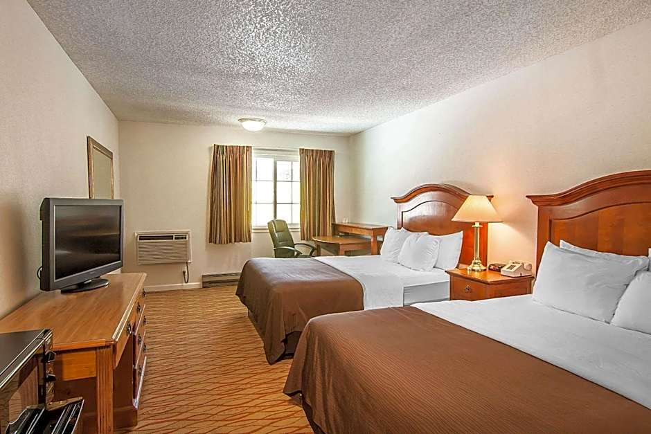 Quality Inn Grants Pass