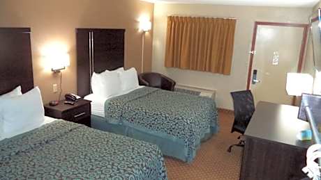 Double Room with Two Double Beds - Smoking