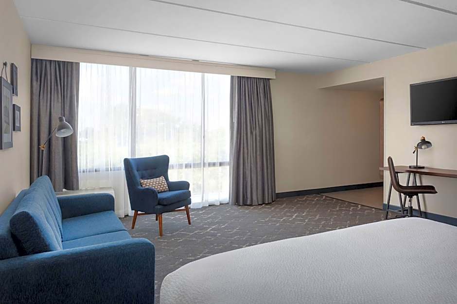 Four Points By Sheraton Philadelphia Northeast