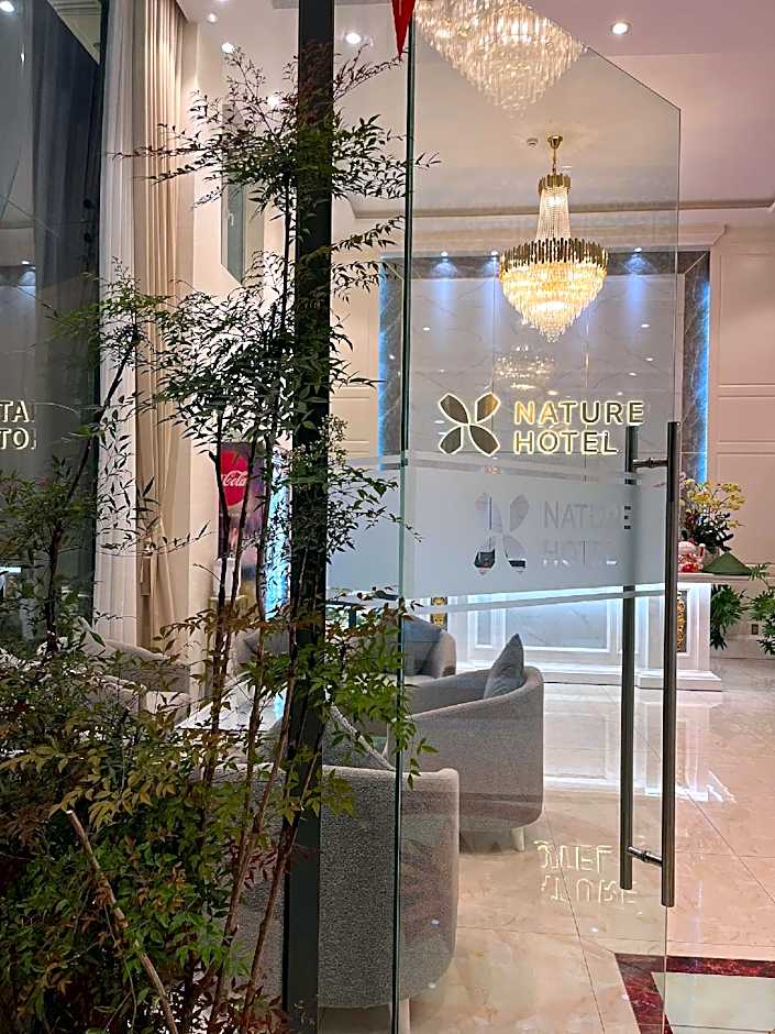 Nature Hotel - Pham Hong Thai