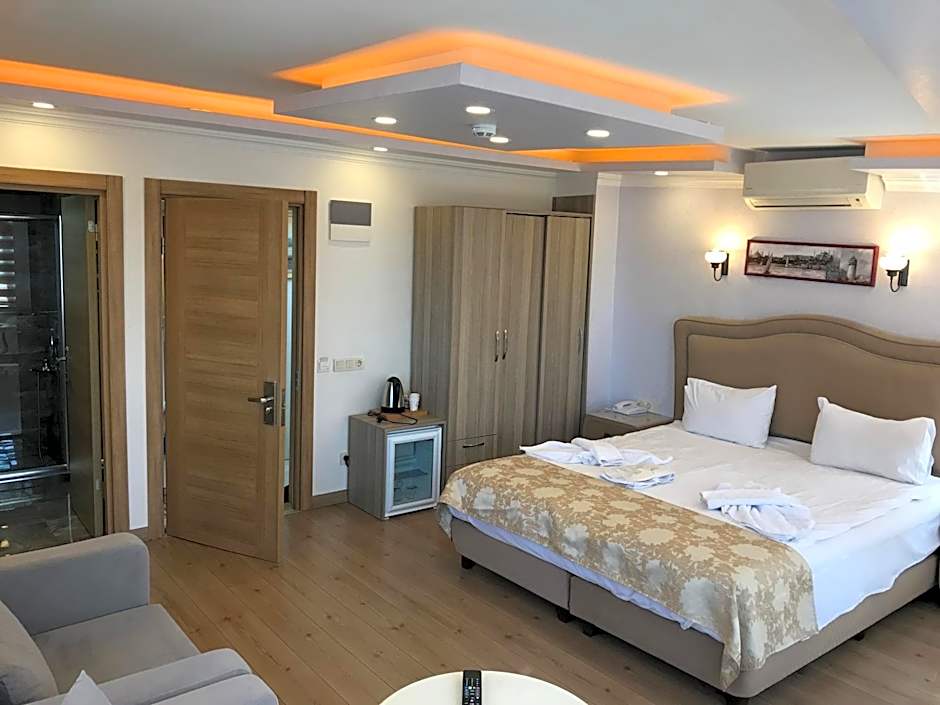 Harbour Suites Old City