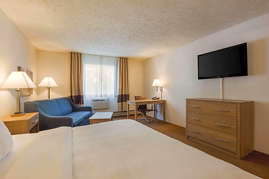 City Express by Marriott Petoskey Harbor Springs