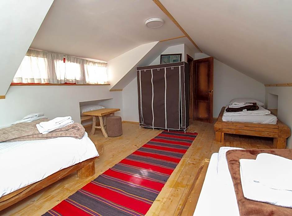 Ethno Village Dolina Mira