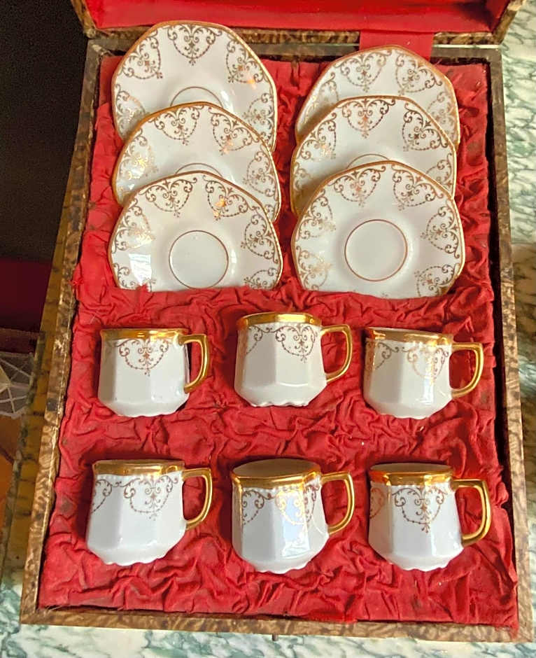 VASILIKON Hotel 1888 the past is present HISTORICAL PRESERVATION MONUMENT