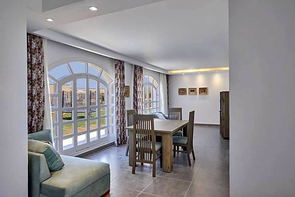 Le Royal Marina Hotel