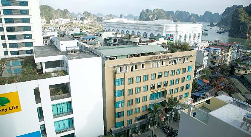 City Bay Palace Hotel