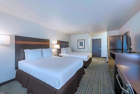 2 Queen Beds - Non-smoking, Full Breakfast