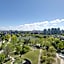 Luxary Condo Downtown Vancouver with free parking