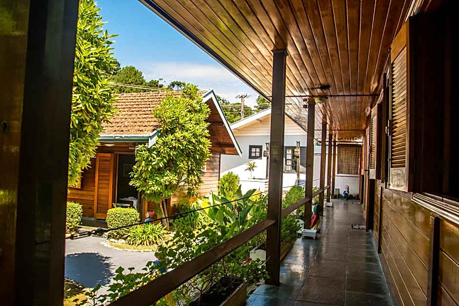 Pousada Recanto Ninho Verde Chalés
