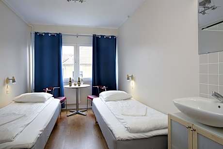 Double or Twin Room with Shared Bathroom