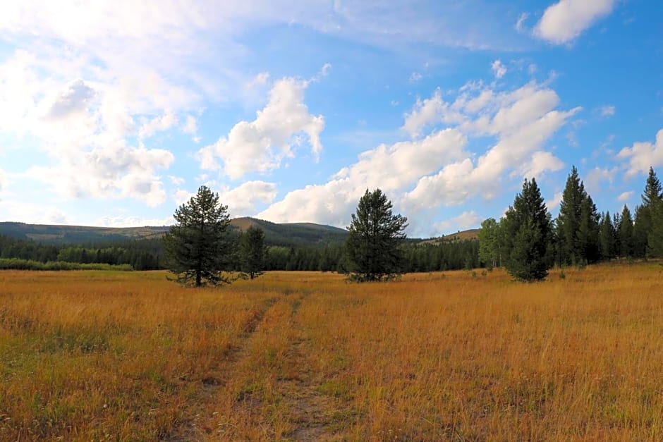 Sugar Loaf Lodge & Cabins