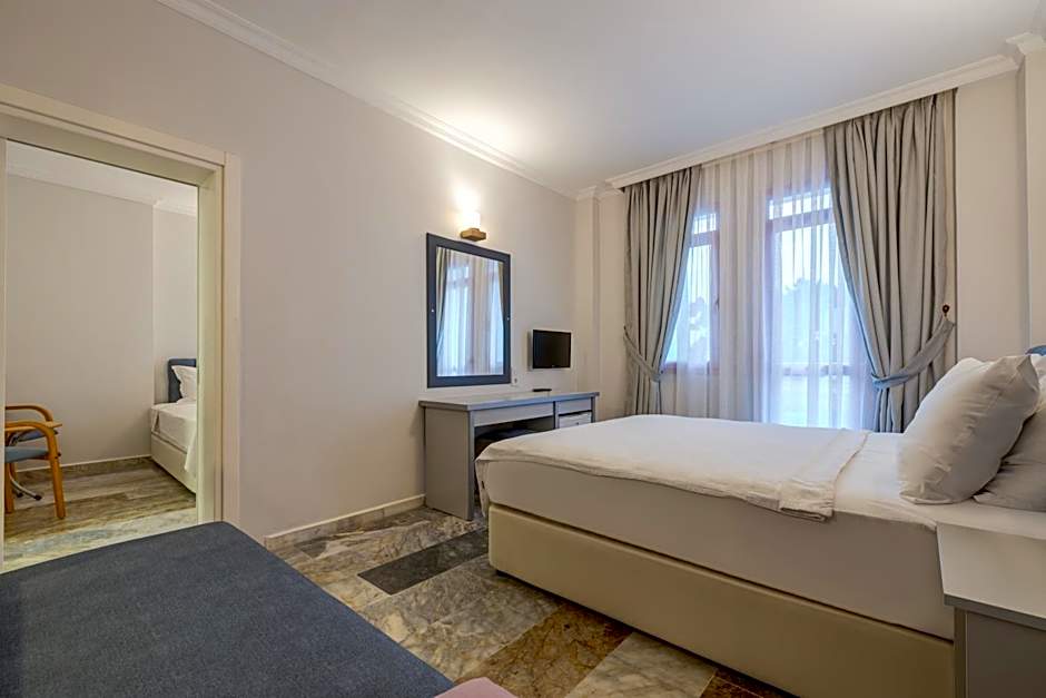 Hanedan Beach Hotel