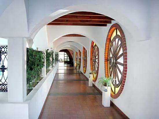 Jeroc's Plaza