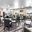 Cobblestone Hotel & Suites Denmark - Green Bay