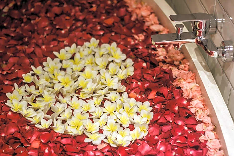 Puri Lumbung Village