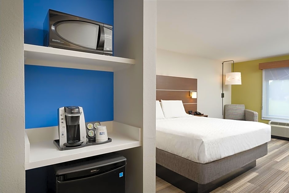 Holiday Inn Express - Tullahoma