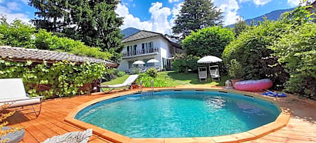 Home Suite Home Bed & Breakfast