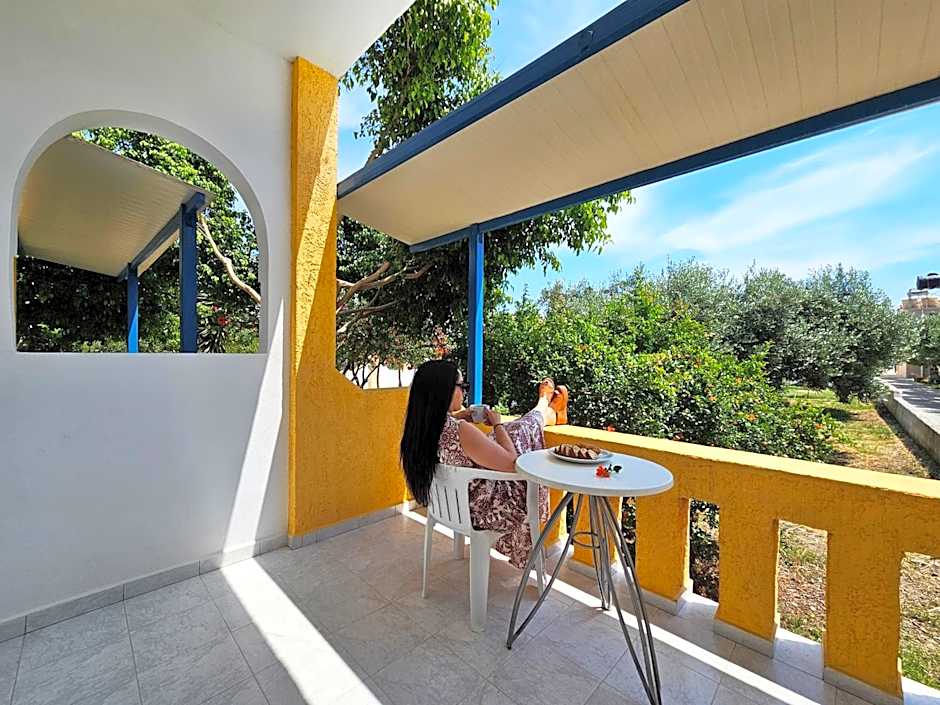 Pavlis Studios Kampos