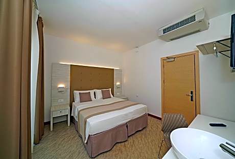 Comfort Double or Twin Room
