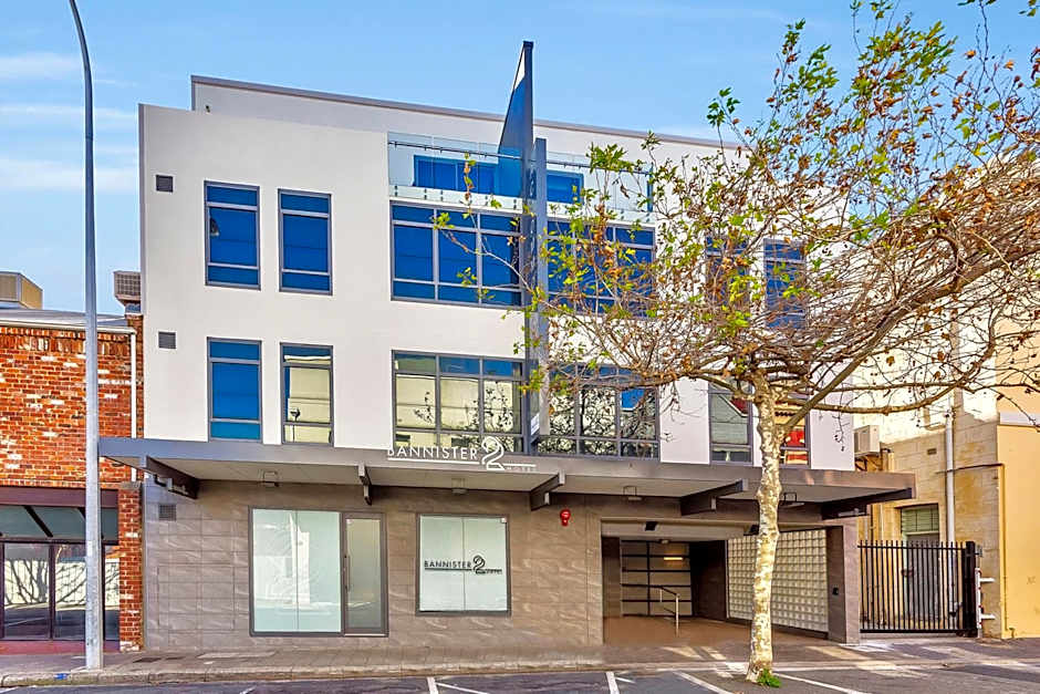 New Haus by Hougoumont Hotel, former Bannister 22