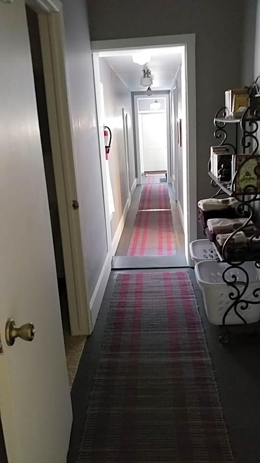 The Burlington Hotel & Bar - Alma WI