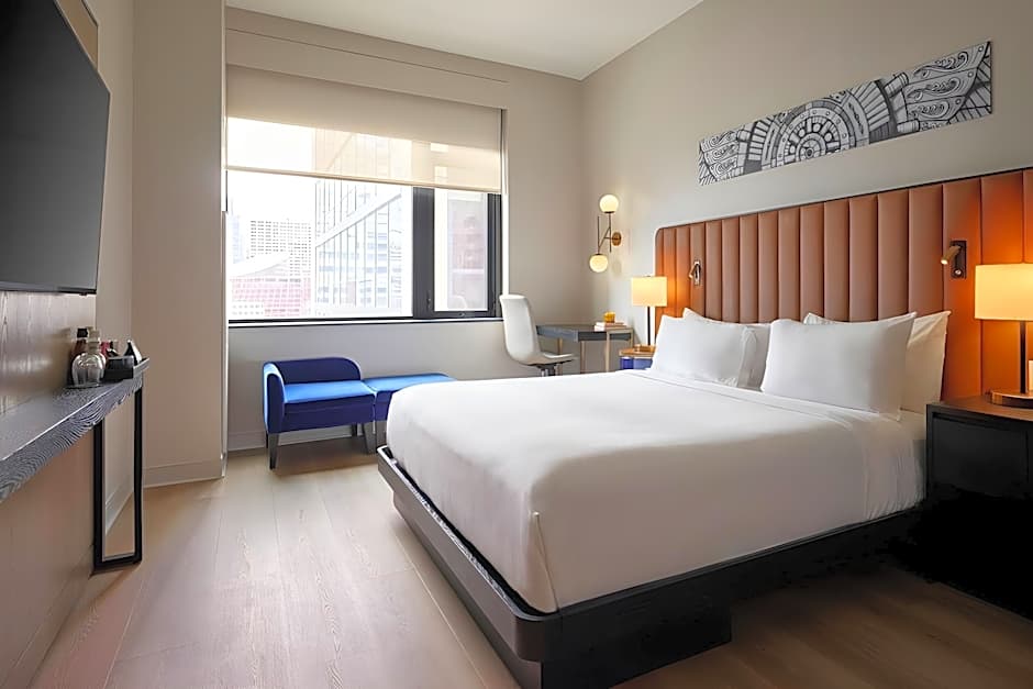 Photo 1 of 6 of 1 King Bed, Accessible