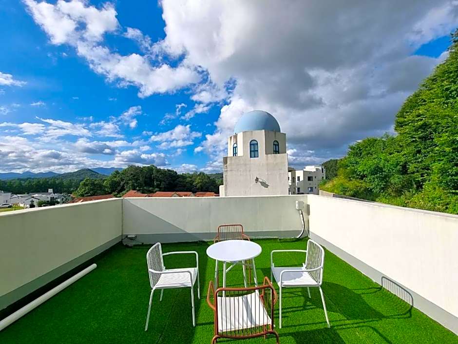 Damyang Thirasia Pension