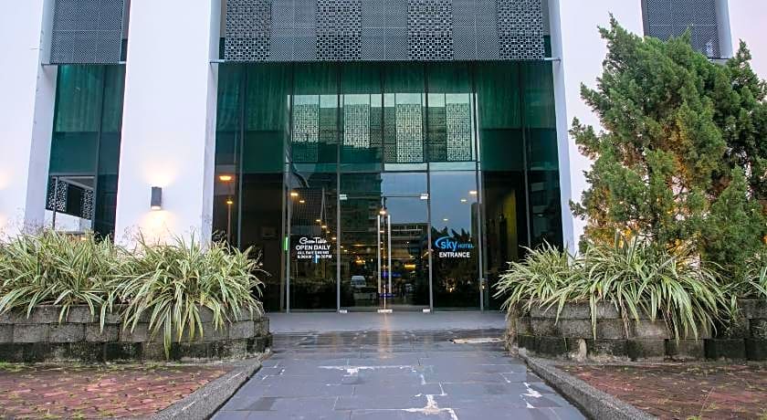 Sky Hotel Kota Kinabalu