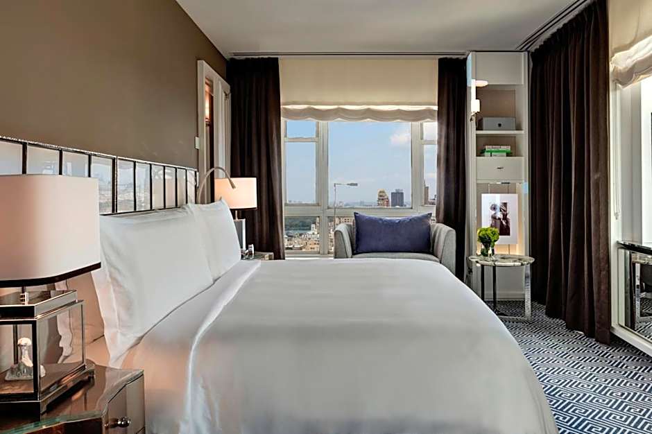 The Carlyle, A Rosewood Hotel