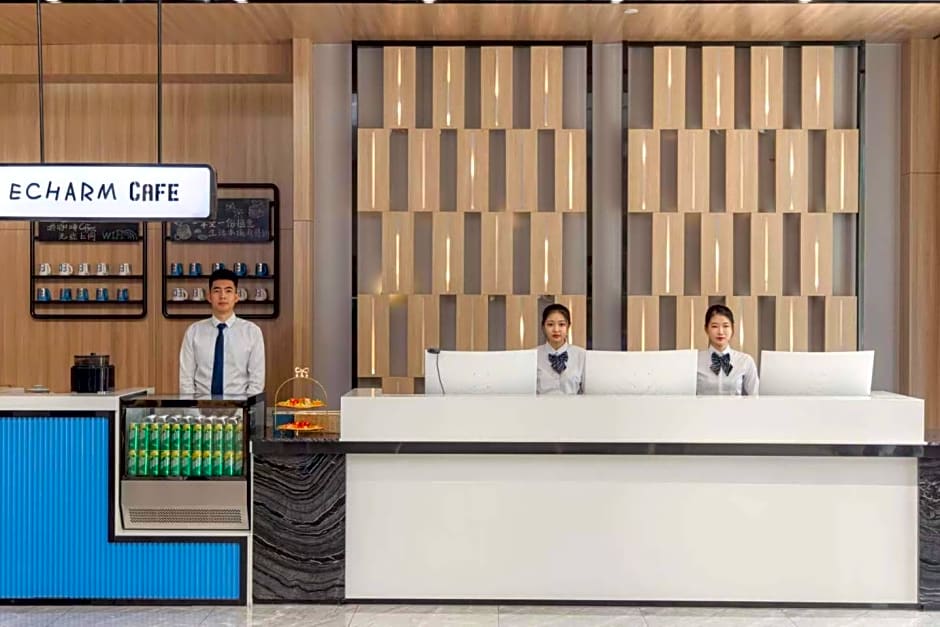 Echarm Hotel Zhanjiang Zhanchuan Avenue Wanda Plaza