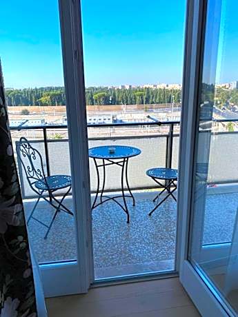 Suite with Hot Tub