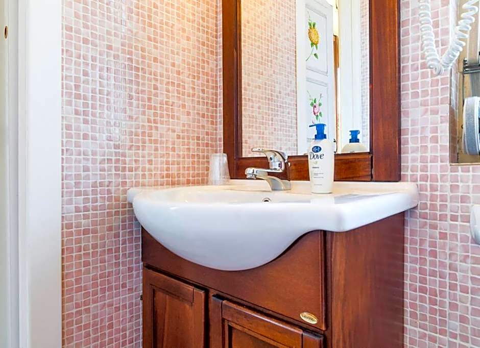 B&B VILLA ADRIANA Varese - camere e appartamenti