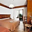 Hotel Touring
