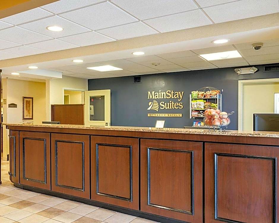 Mainstay Suites Dover