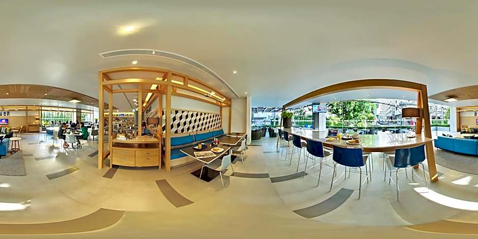 Holiday Inn Express Bangkok Sathorn By IHG