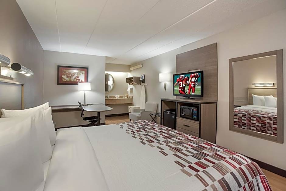 Red Roof Inn - Philadelphia Trevose