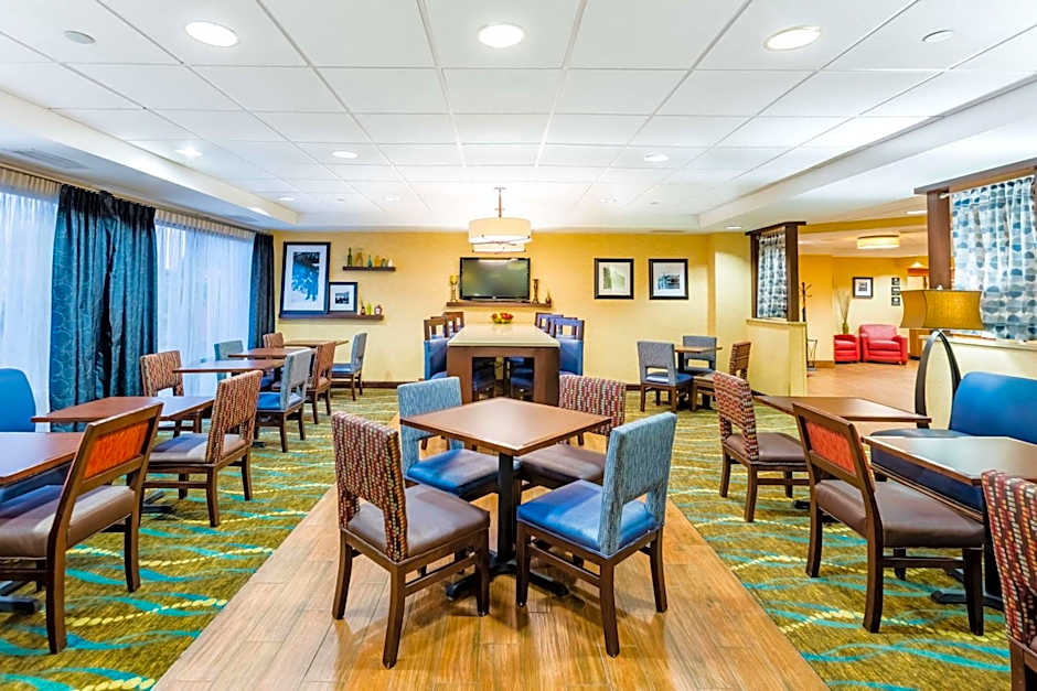 Hampton Inn By Hilton St. Louis/St. Charles