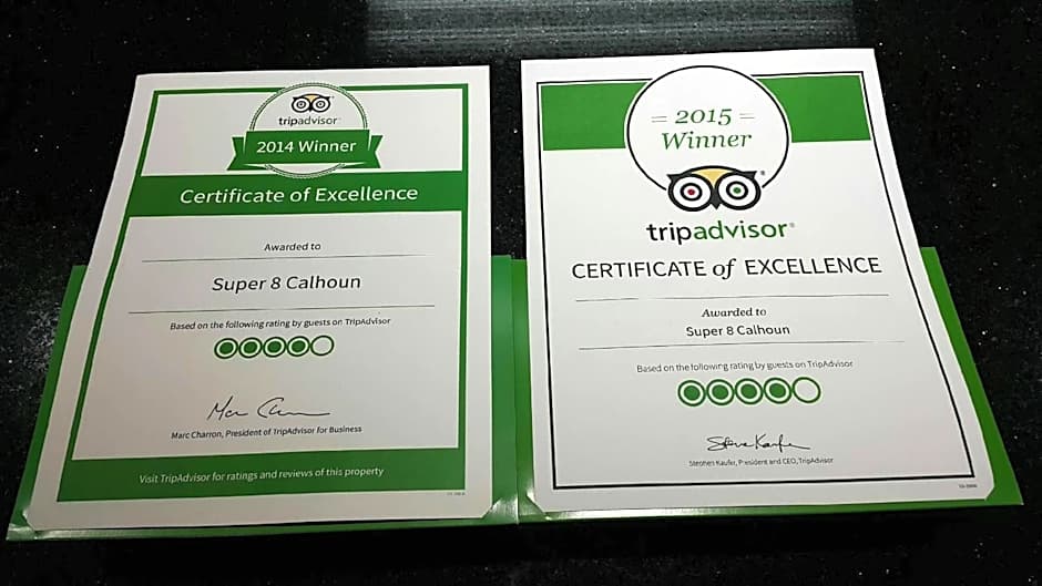 Super 8 by Wyndham Calhoun