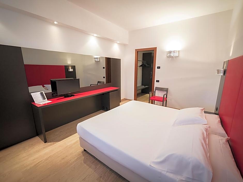 Blue Relais Maggiore