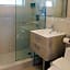 Diane Oceanfront Suites