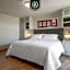 Amazing House in City Center - Rooftop - Skyline