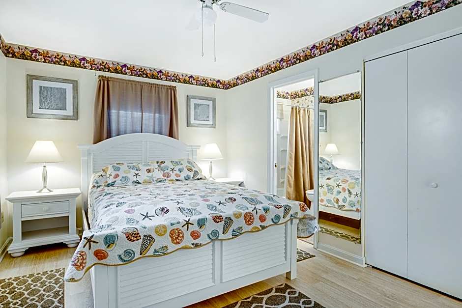 37534 Lighthouse Rd #202