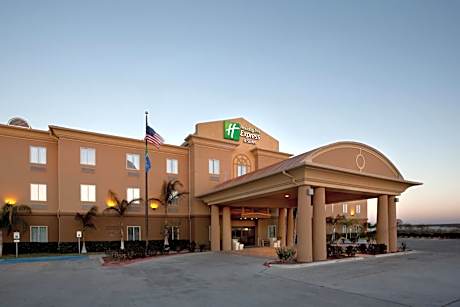 Holiday Inn Express Hotel & Suites Zapata By IHG