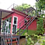Hill Zone Home Stay by Little Paradise