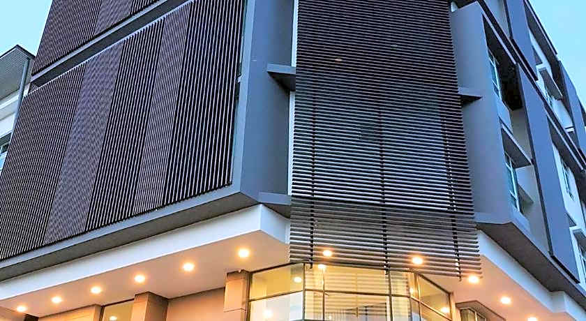 The Leverage Lite (Kuantan)