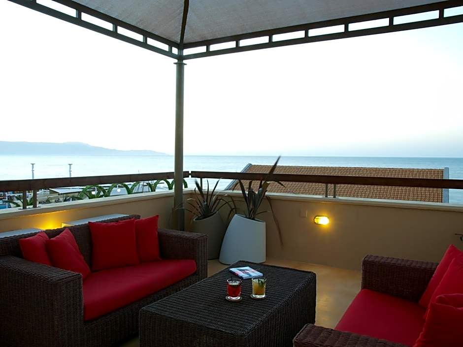 Mylos Hotel Apartments